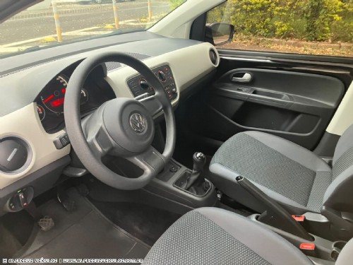 Volkswagen UP! MOVE 1.0 TSI 2015/2016